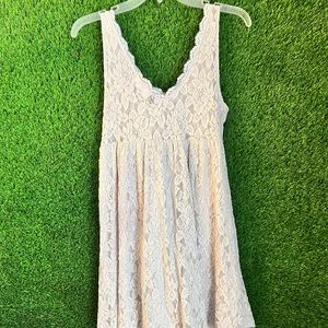 Jennifer Lopez floral lace Dress